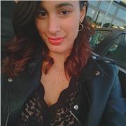 Laureata impartisce lezioni private d'inglese o aiuto con i compiti doposcuola